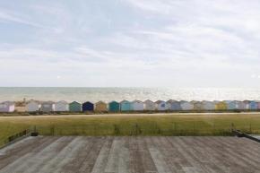 Lancing Seascape with Seaview By My Getaways